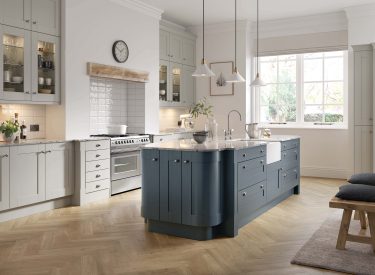 Wood Shaker Painted - Light Grey and Oxford Blue